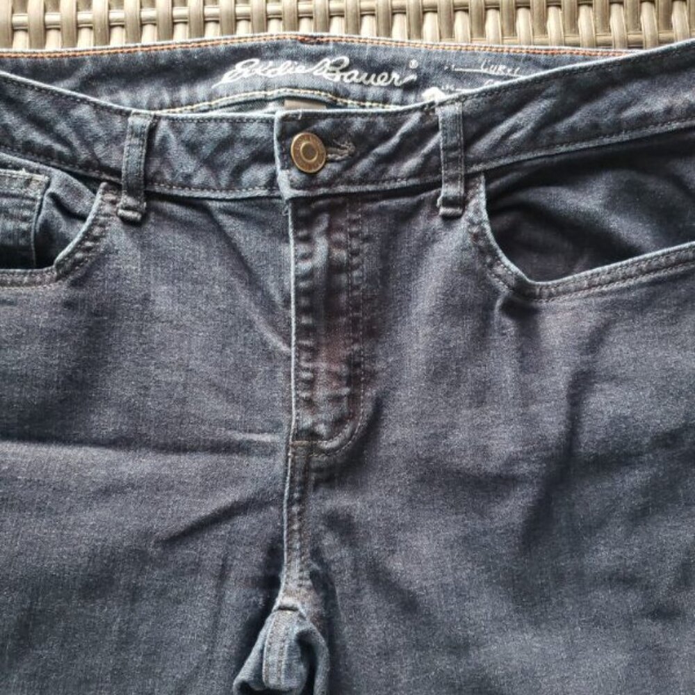 EUC women's Eddie Bauer crop jeans size 12 - Picture 3 of 12